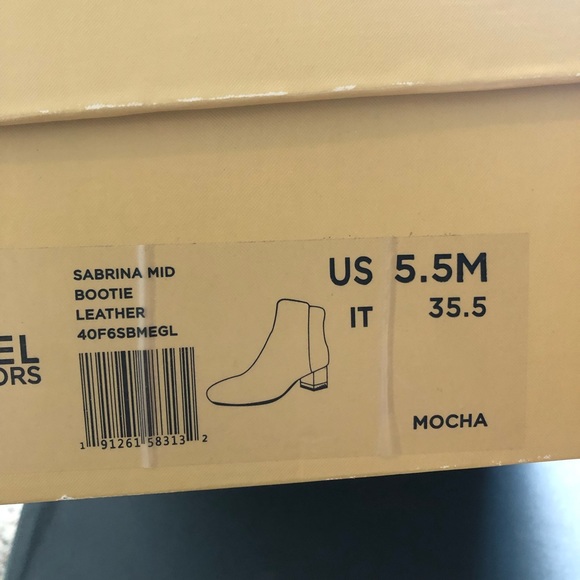 NEW Michael Kors Booties Sabrina Mid Boot - Picture 13 of 13